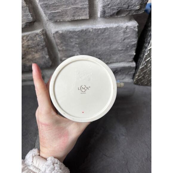 Lenox Petal And Pearls Bluebird Bud Vase Watering Can 5” Porcelain Cottagecore - Picture 9 of 11